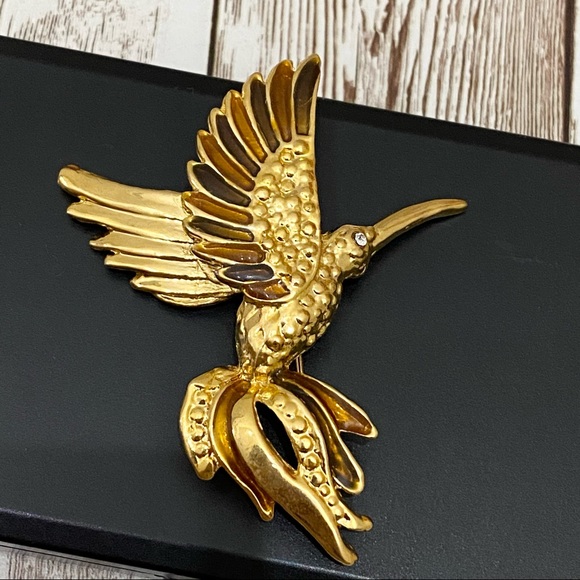 Vintage Hummingbird in Flight Enamel Brooch - Picture 6 of 12